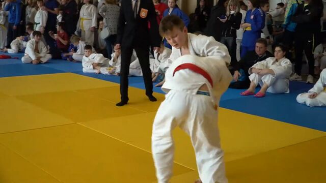 Rzut na macie judo